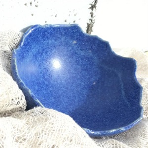 Botz Stentøjglasur til keramik, Indigo. Lille skål